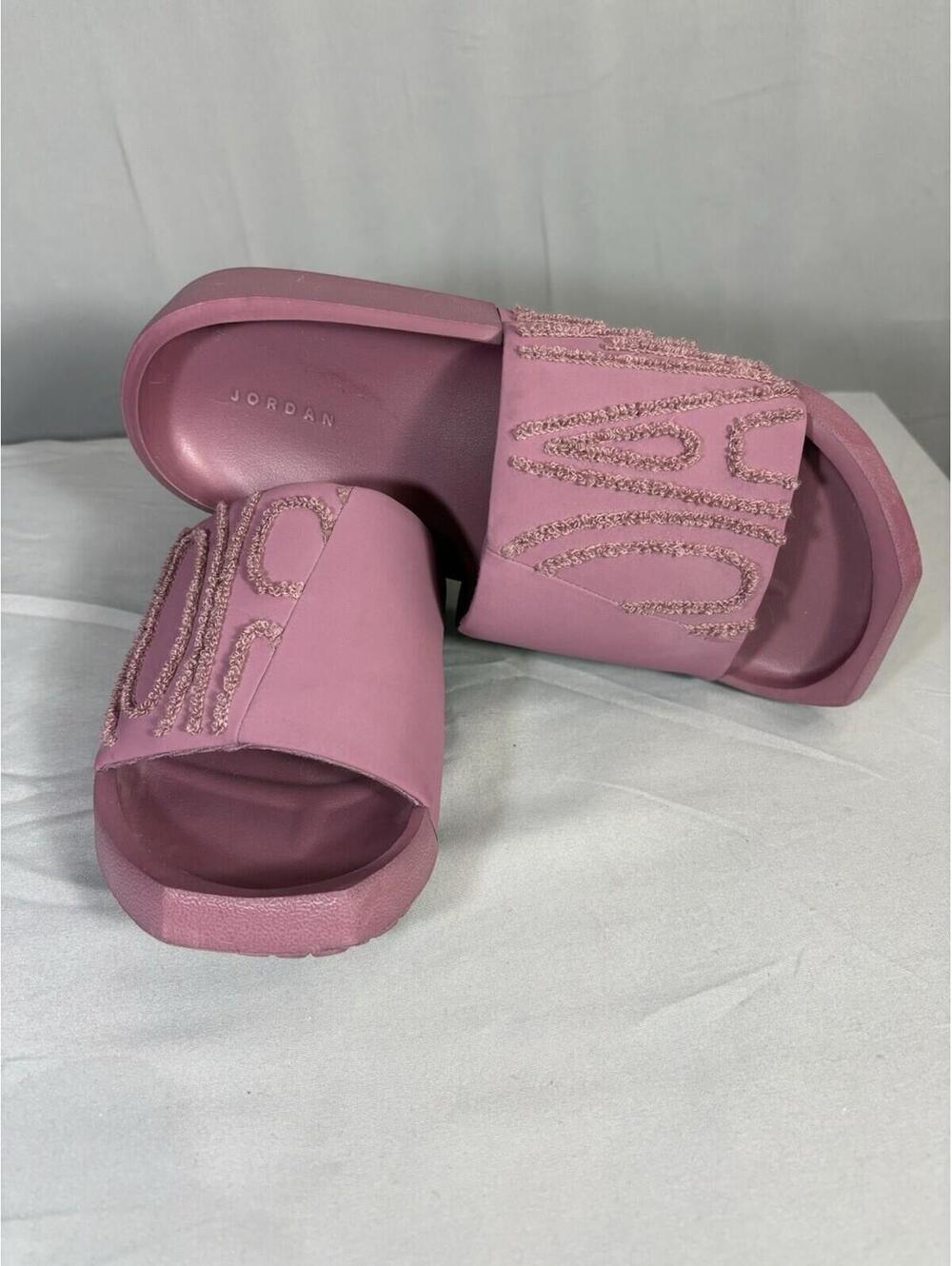 Jordan Light Mulberry Nola Slide Slides sz 7 Style#CZ8027-500